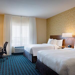 Guest Queen Room Two Queen Beds